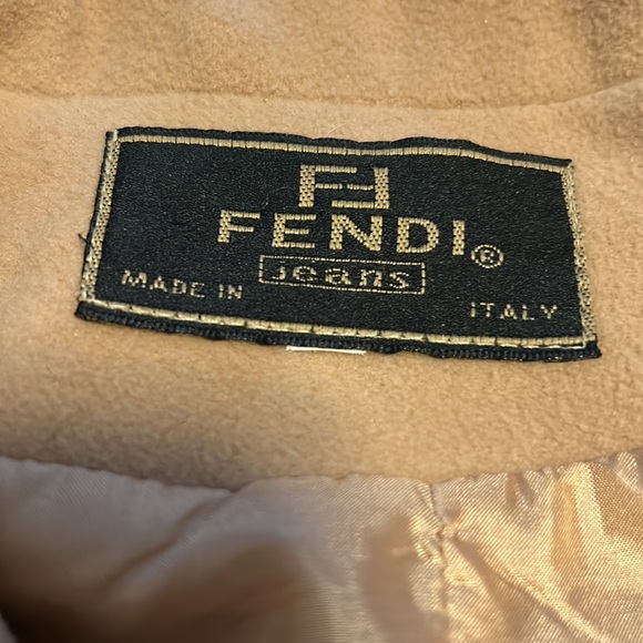 FENDI Vintage Cashmere Camel Jacket size large - Picture 6 of 12